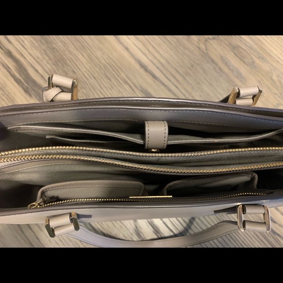 Tory Burch Robinson Purse / Slim Wallet Bundle - Picture 6 of 10